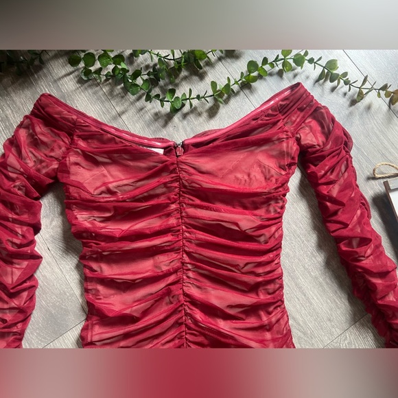 House of CB Fifi Wine Red Stretch Off the Shoulder Ruched Tulle Dress. Size XS - Picture 6 of 15